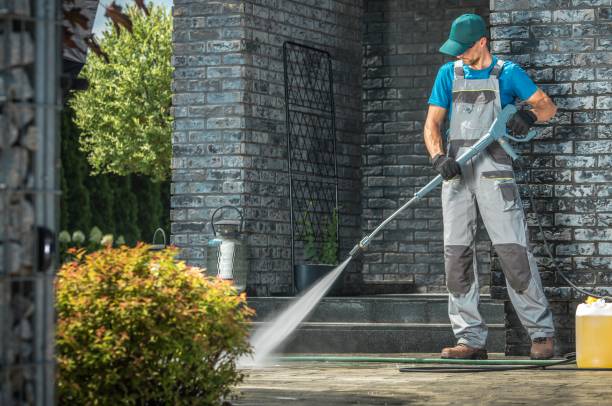 Best Gutter Cleaning  in Elmsford, NY